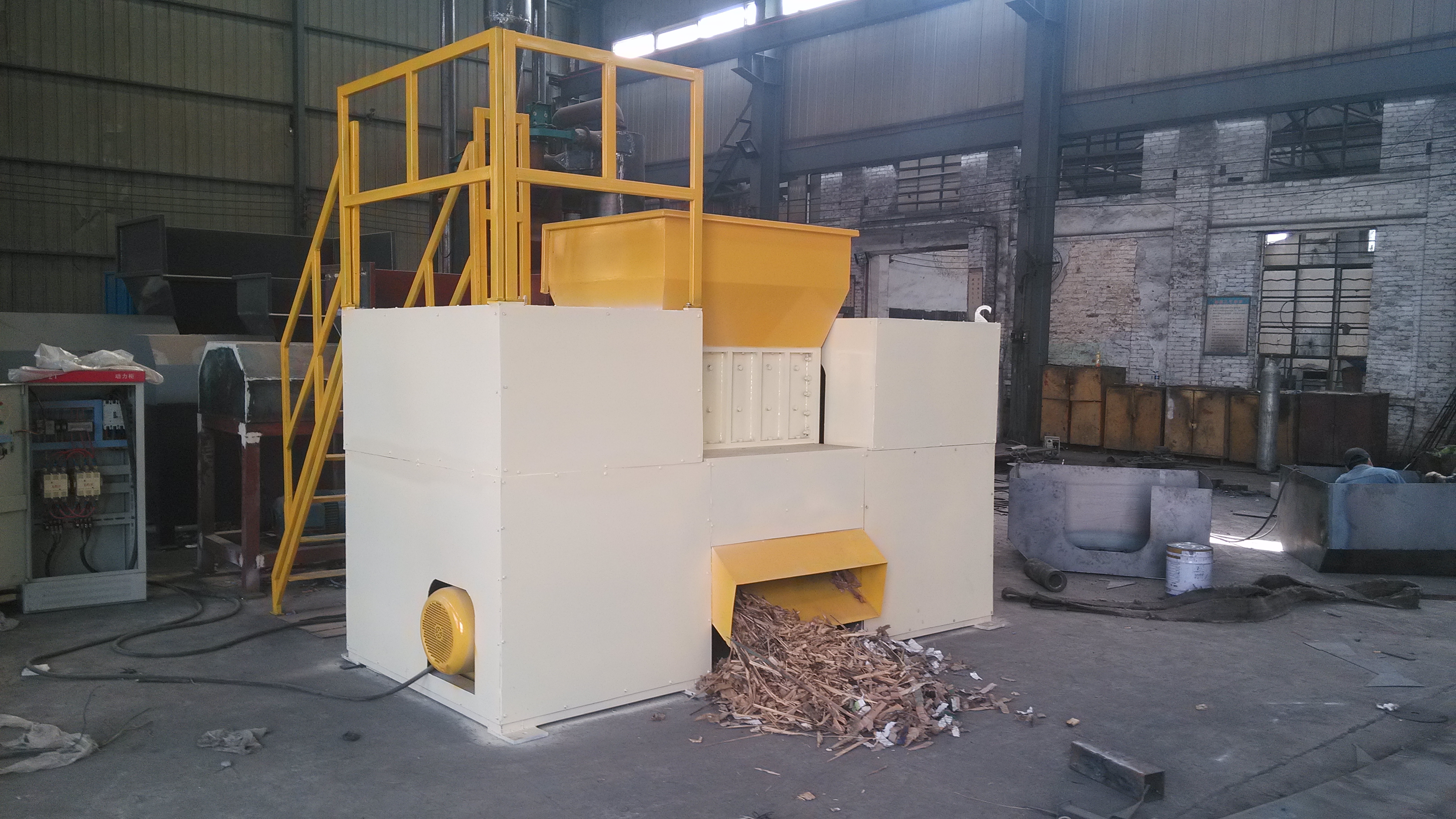 Carton Box Shredder Machine