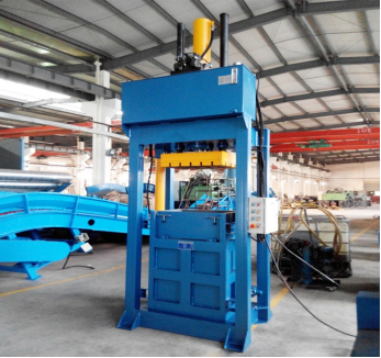 Used Clothes Lifting Chamber Baler