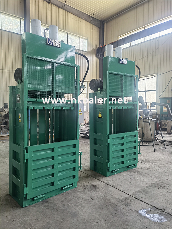 NK1070T40 Vertical Cardboard Baler 