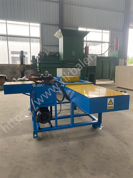 Wiper Horizontal Bagging Baler 