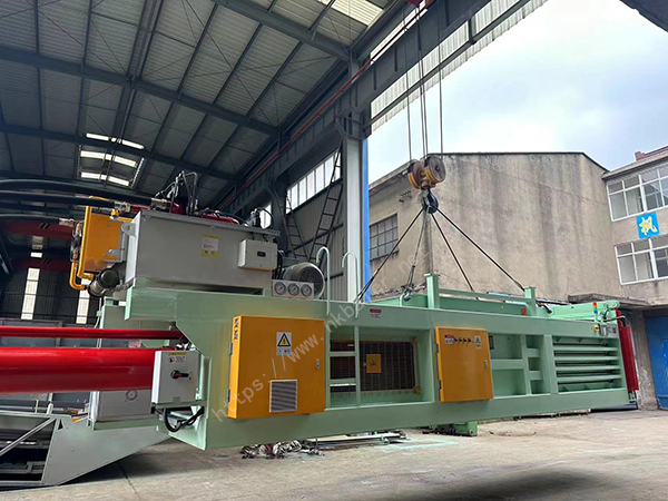 High-Efficiency Plastic Horizontal Baling Machine