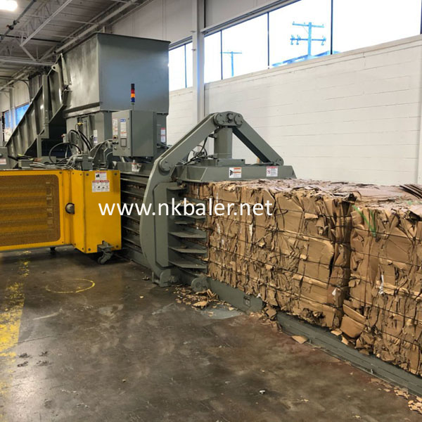 Industrial cardboard baler