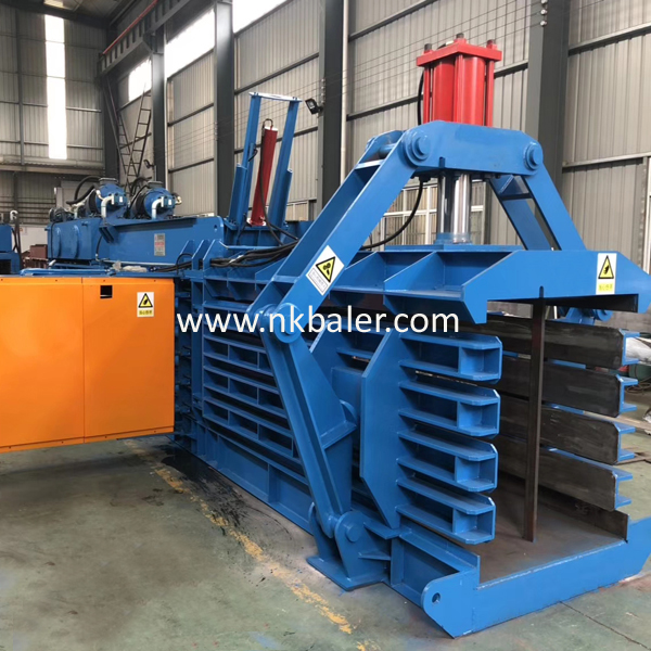 RDF Hydraulic Baler Machine